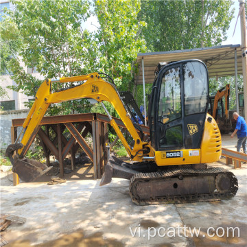 JCB 6 tấn mini đã sử dụng máy đào